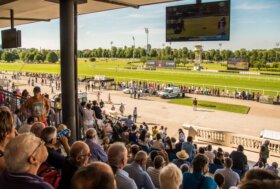 All’ippodromo Snai San Siro, domenica di galoppo con tanta animazione ed intrattenimento per i bambini e le famiglie