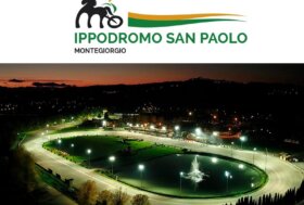 Aspettando i Palio Dei Comuni l’ippodromo San Paolo di Montegiorgio, la culla del trotto italiano inizia il countdown per il grande giorno dedicato al Palio dei Comuni