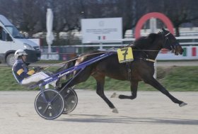 Mercoledì 12, trotto all’Ippodromo Snai San Siro di Milano – Premio Paris Roc_trotto montato